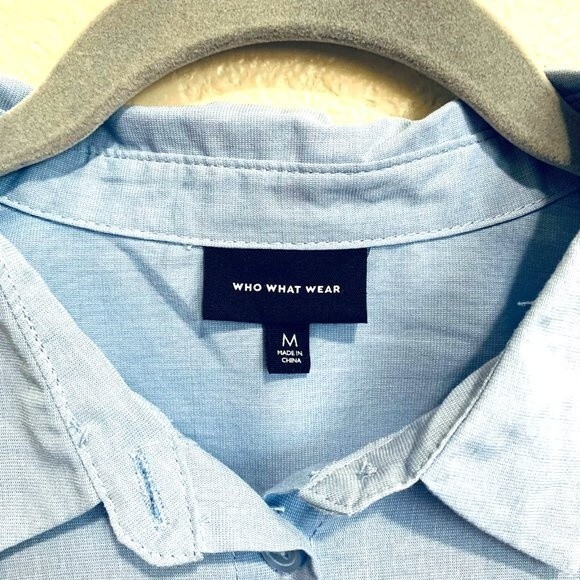 Who What Wear light blue collar button down shirt size M normcore - Picture 3 of 9